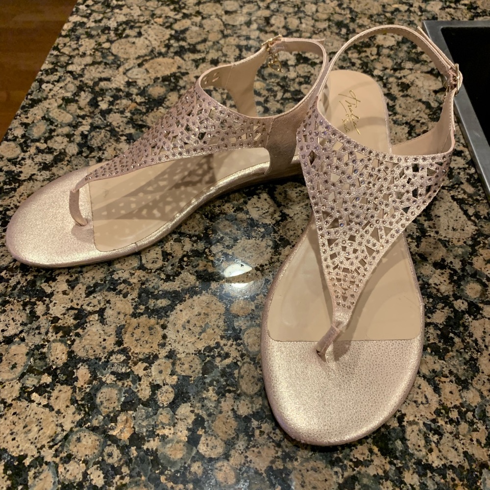 New! Thalia Sodi Rose Gold Ilyssa Open Toe Casual Slingback Sandals
